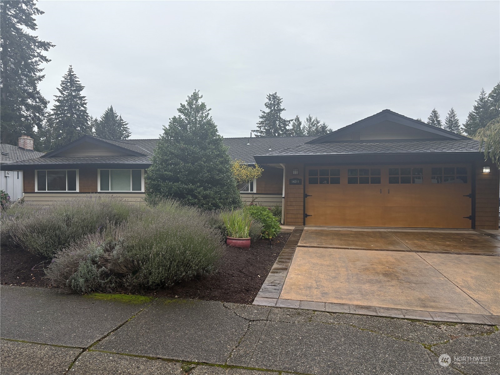 14211 Southeast 165th Place Renton, WA 98058 - Photo 1 of 2 Gallery Image 1