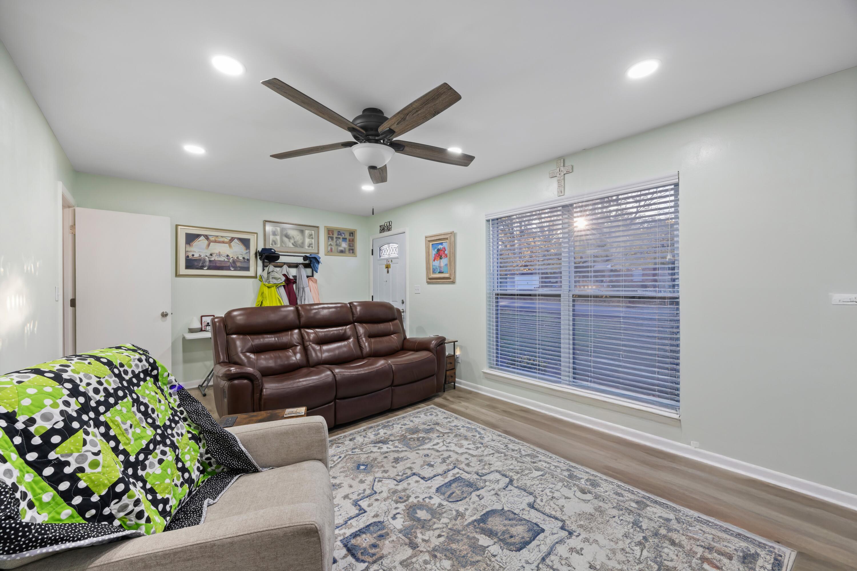 5312 Austin Road Hixson, TN 37343 - Photo 5 of 13 090A4684