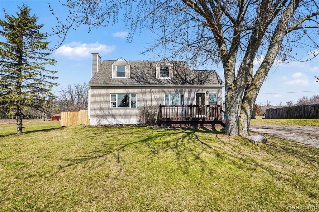 4382 Lahring Road Linden, MI 48451 - Photo 1 of 27