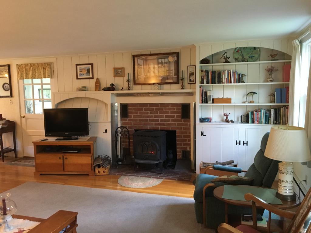219 Academy Road Pembroke, NH 03275 - Photo 11 of 29 Gallery Image 11