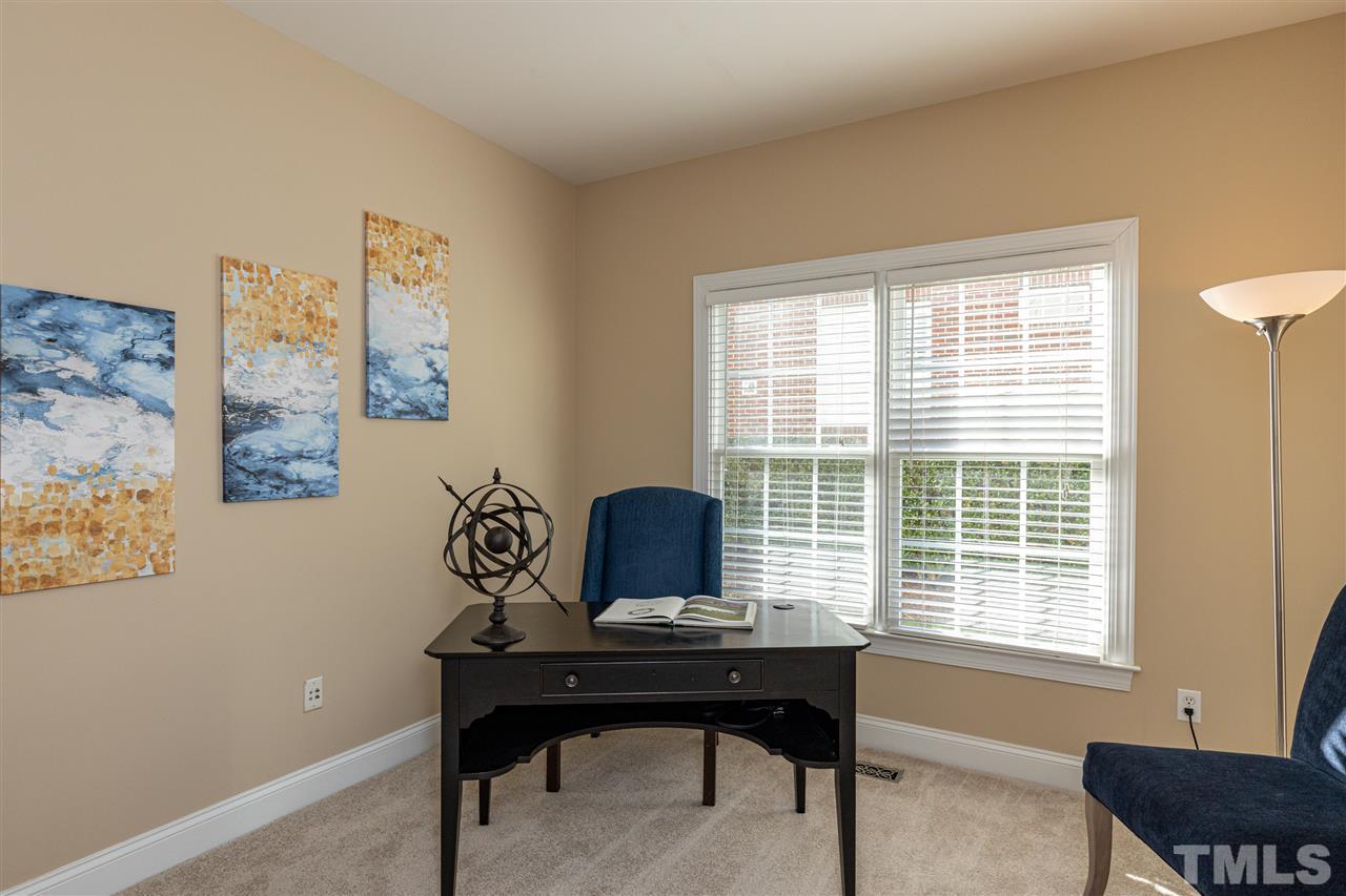 9633 Heathermill Lane Raleigh, NC 27617 - Photo 13 of 30