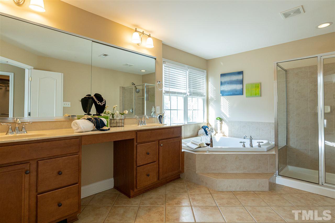 9633 Heathermill Lane Raleigh, NC 27617 - Photo 17 of 30