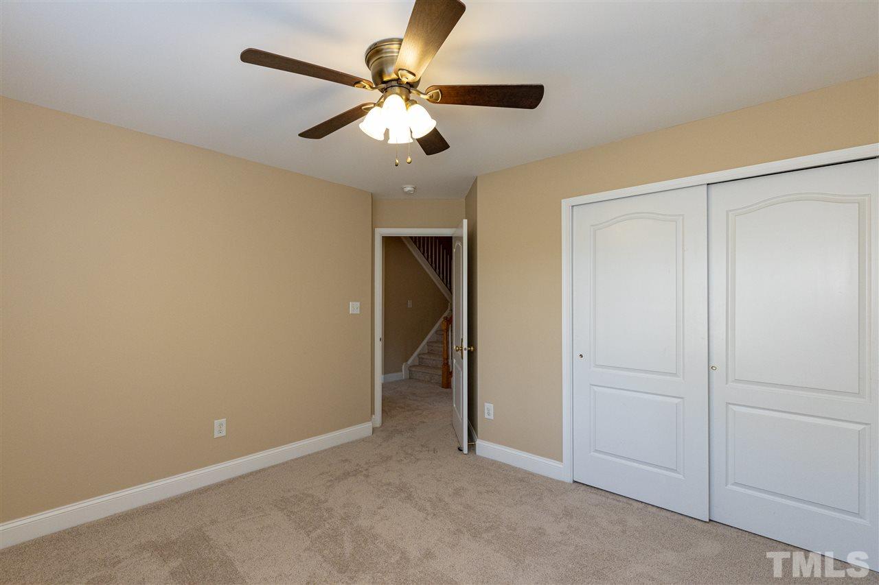 9633 Heathermill Lane Raleigh, NC 27617 - Photo 19 of 30