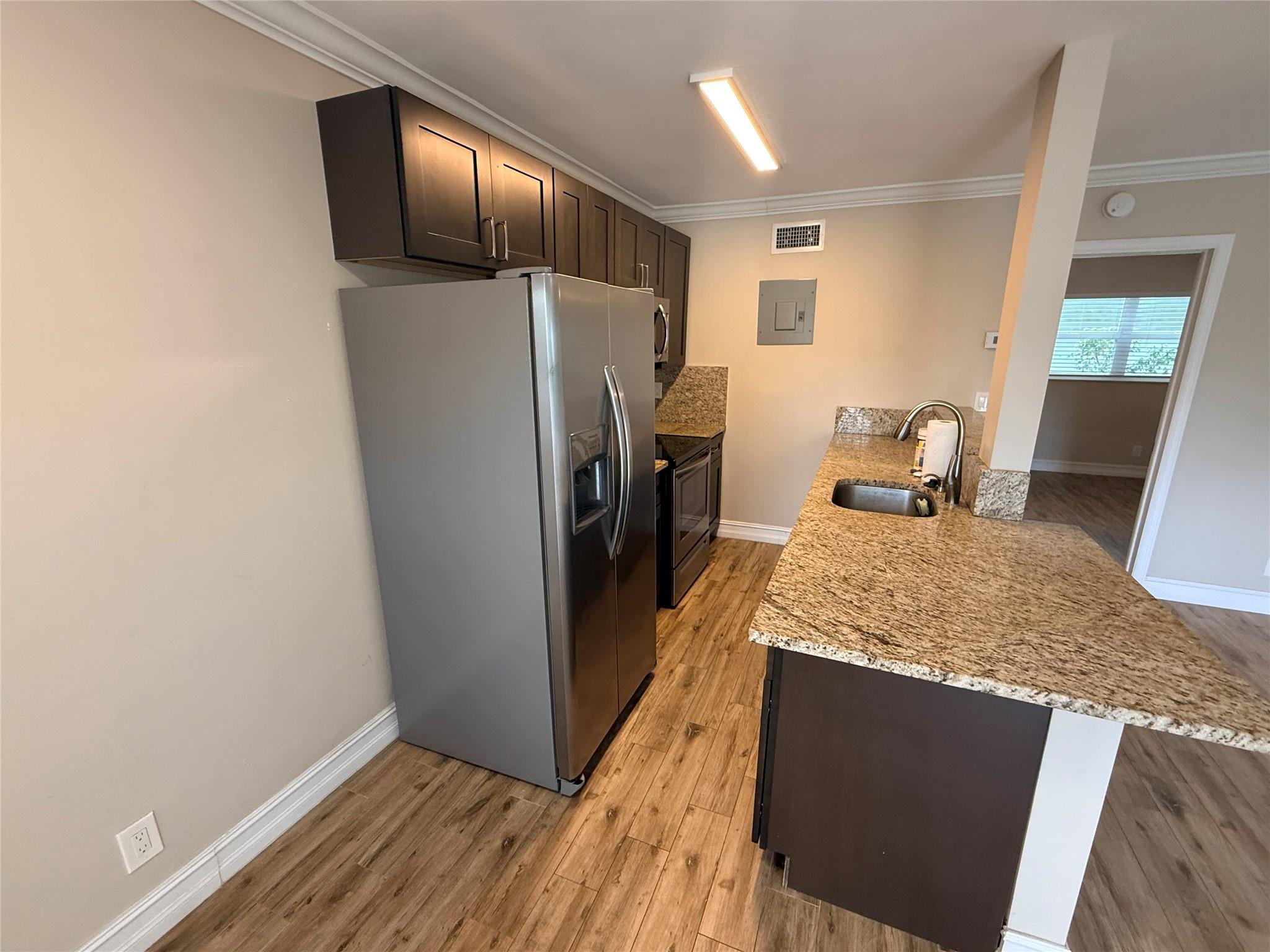 3217 Northeast 11th Street, Unit 7 Pompano Beach, FL 33062 - Photo 7 of 10 Photo 7