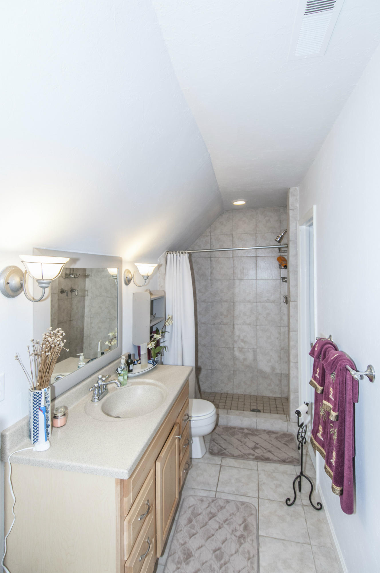 5710 Chisolm Road Johns Island, SC 29455 - Photo 43 of 46 Bathroom Upstairs