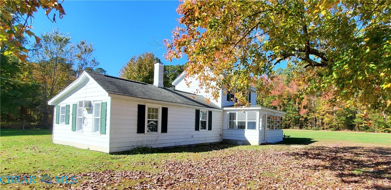 761 North River Road Foster, VA 23056 - Photo 7 of 37