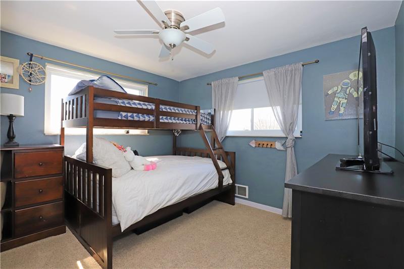 540 Niagara Drive North Huntingdon, PA 15642 - Photo 13 of 25