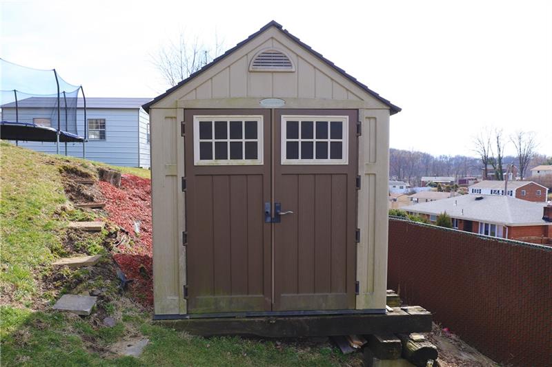 540 Niagara Drive North Huntingdon, PA 15642 - Photo 21 of 25