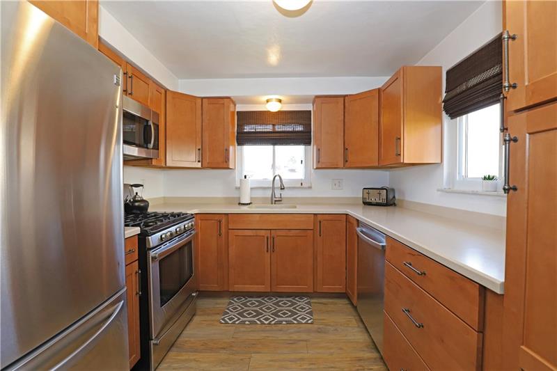 540 Niagara Drive North Huntingdon, PA 15642 - Photo 9 of 25