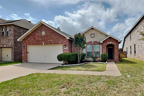 $1,925 | 8845 Noontide Drive, Fort Worth, TX 76179