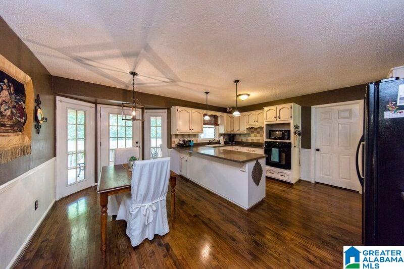 862 Ridgecrest Drive Gardendale, AL 35071 - Photo 7 of 48