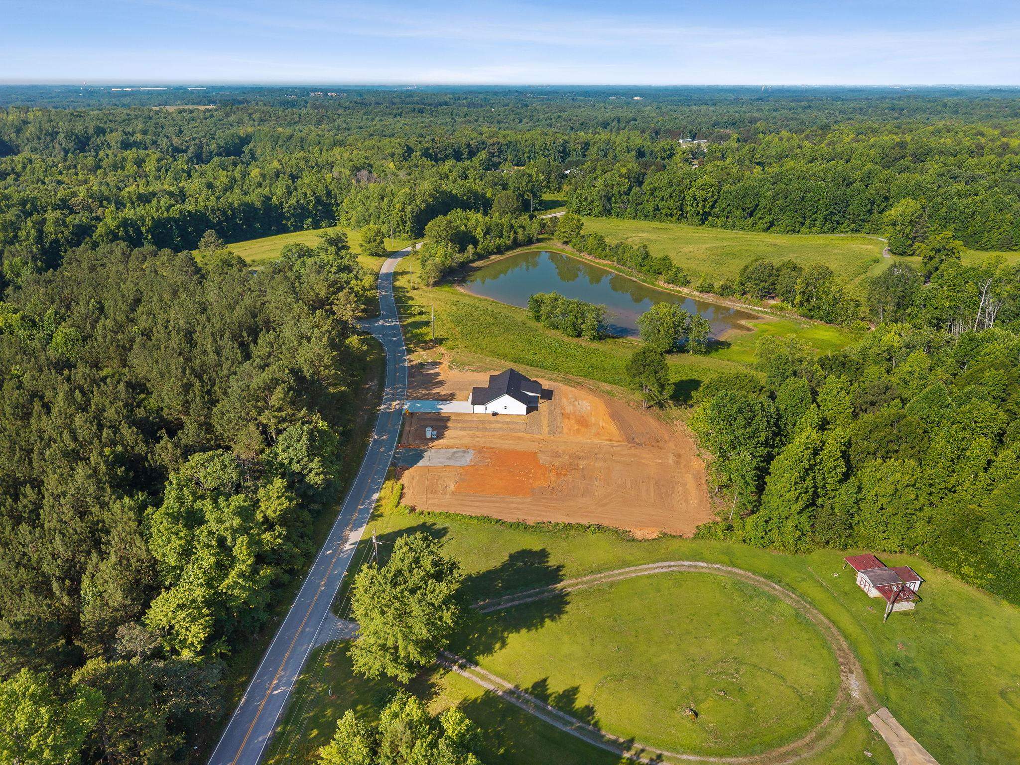 1440 Bonner Road Gaffney, SC 29341 - Photo 4 of 25