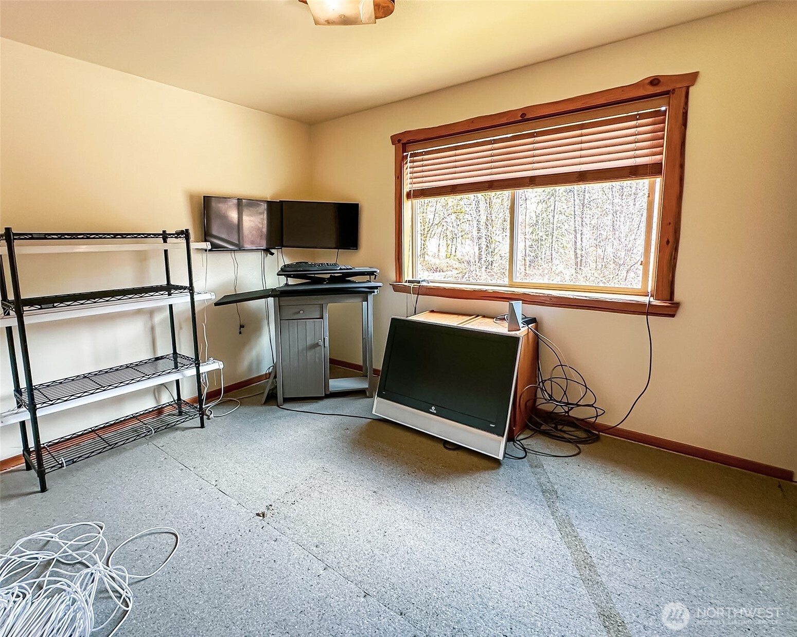 132 Findley Road Morton, WA 98356 - Photo 10 of 28 a view of a livingroom with furniture and windows