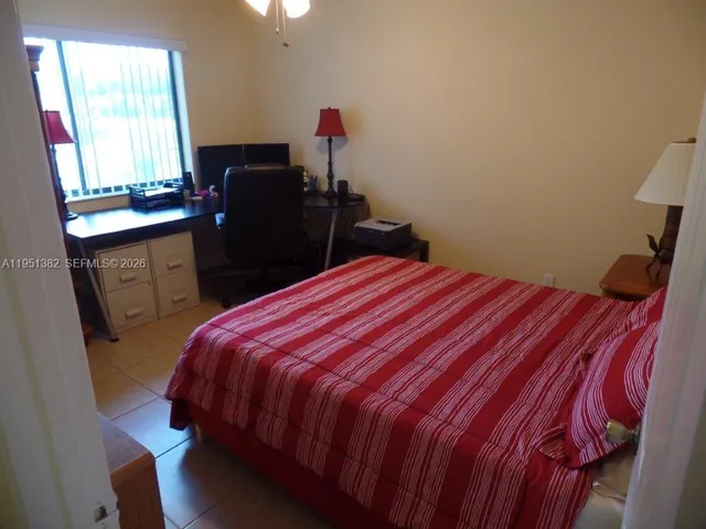 $2,600 | 280 Racquet Club Road, Unit 102, Weston, FL 33326