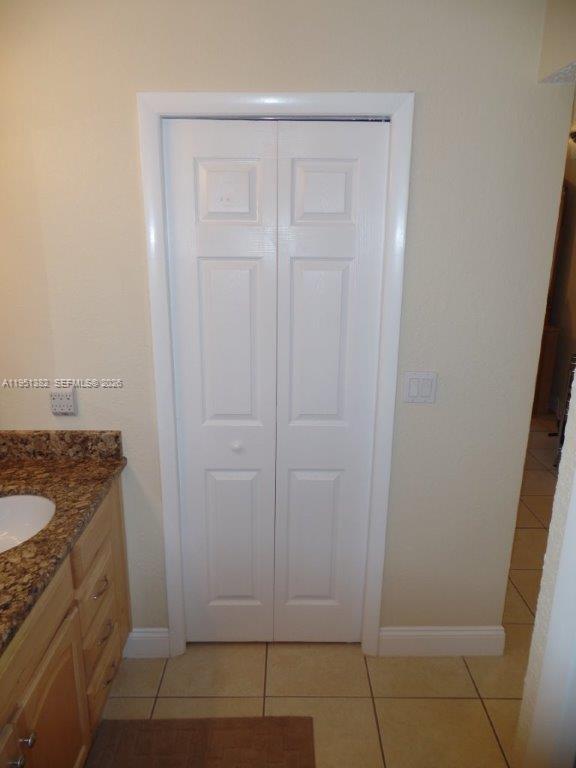 280 Racquet Club Road, Unit 102 Weston, FL 33326 - Photo 32 of 45