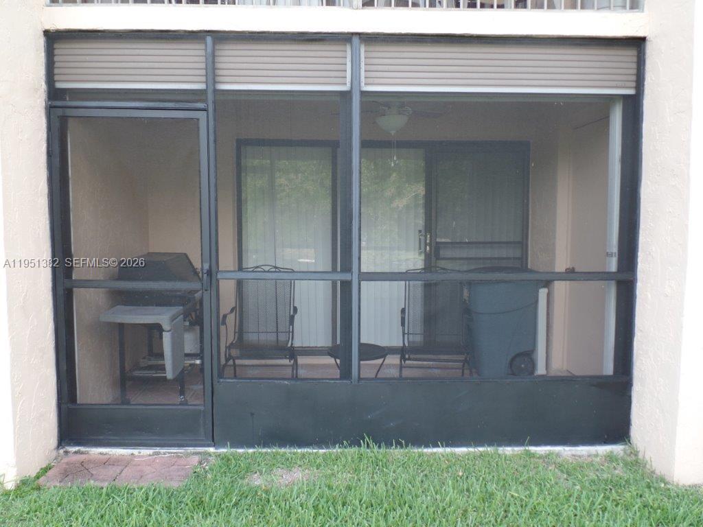 280 Racquet Club Road, Unit 102 Weston, FL 33326 - Photo 41 of 45