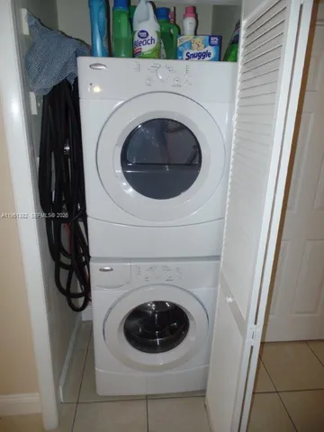 $2,600 | 280 Racquet Club Road, Unit 102, Weston, FL 33326