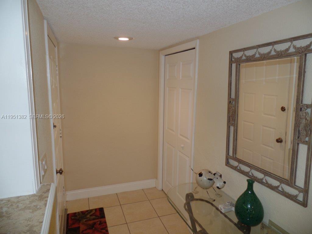 280 Racquet Club Road, Unit 102 Weston, FL 33326 - Photo 6 of 45