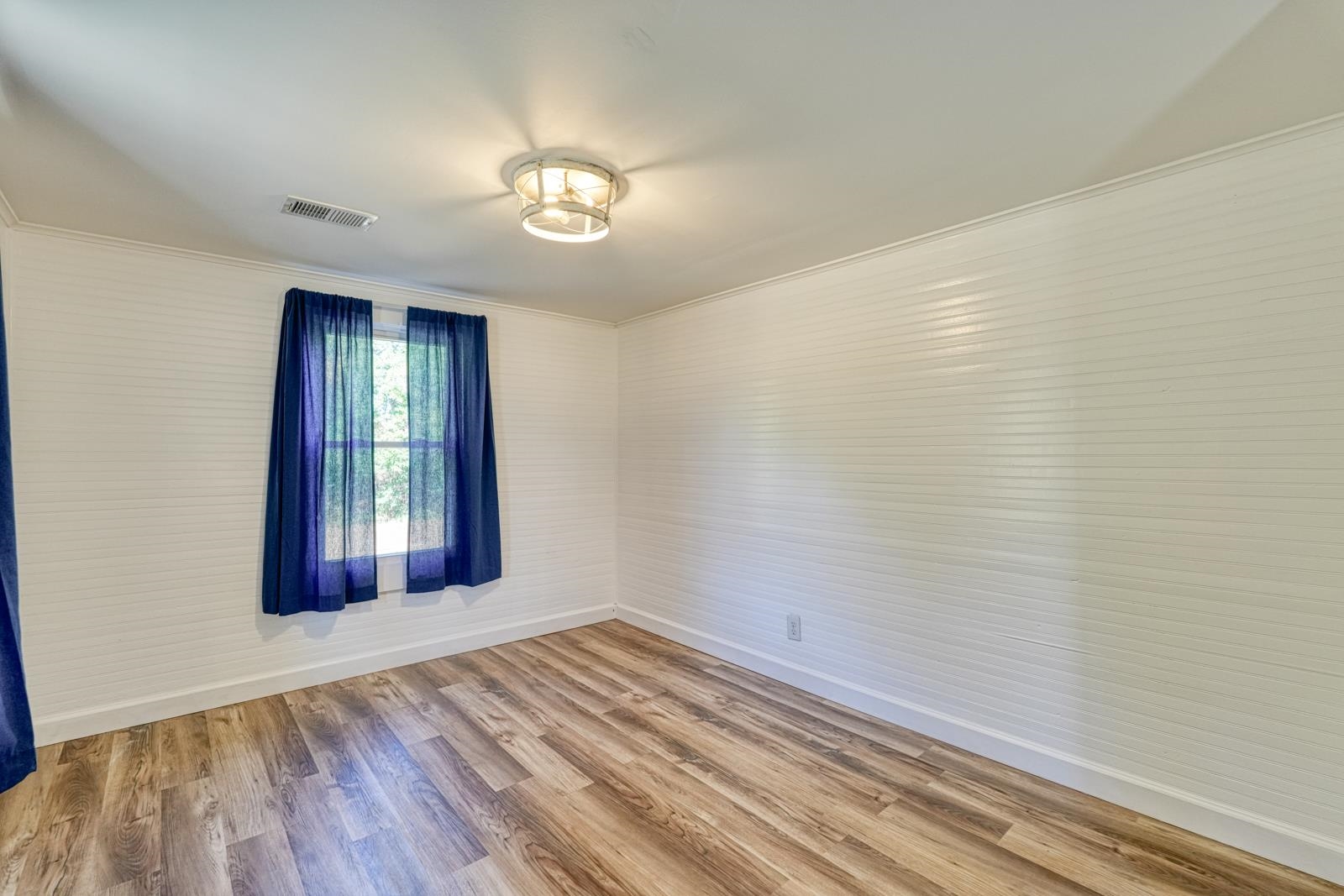 4943 Parris Bridge Road Boiling Springs, SC 29316 - Photo 18 of 40