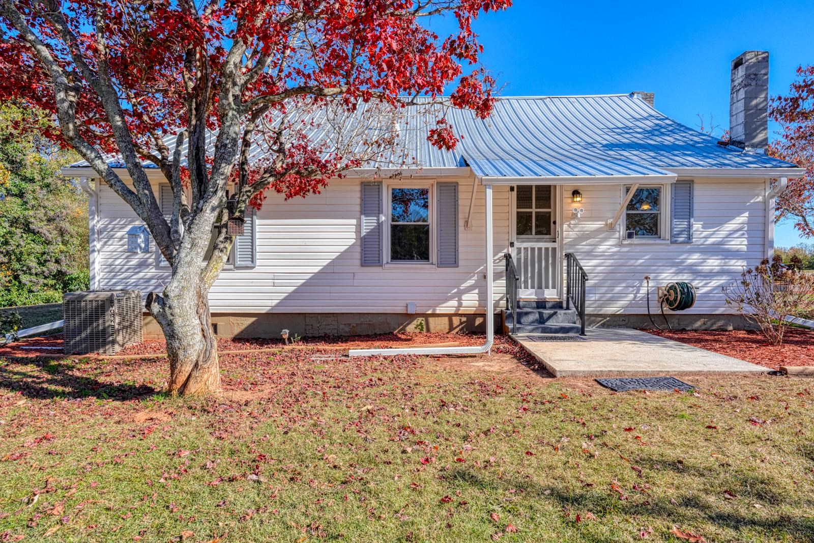 4943 Parris Bridge Road Boiling Springs, SC 29316 - Photo 31 of 40