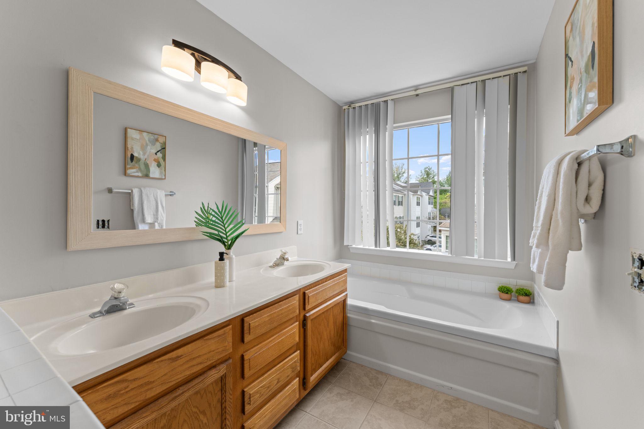 3546 Ellerton Road Bowie, MD 20716 - Photo 36 of 87 Private bath w soaker tub