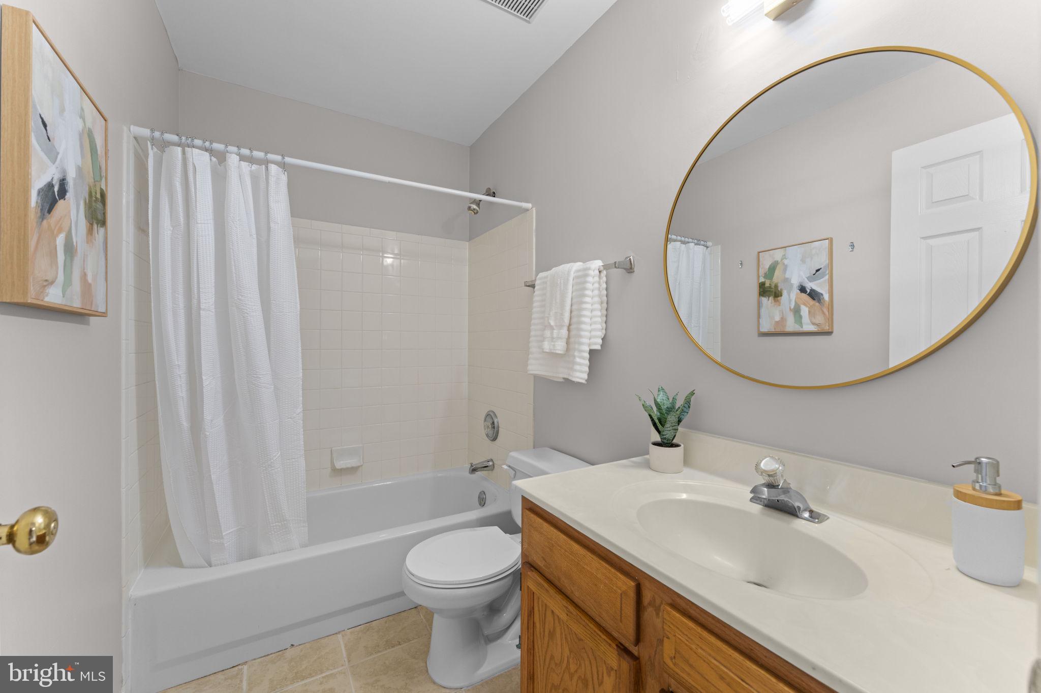 3546 Ellerton Road Bowie, MD 20716 - Photo 50 of 87 Hall bath