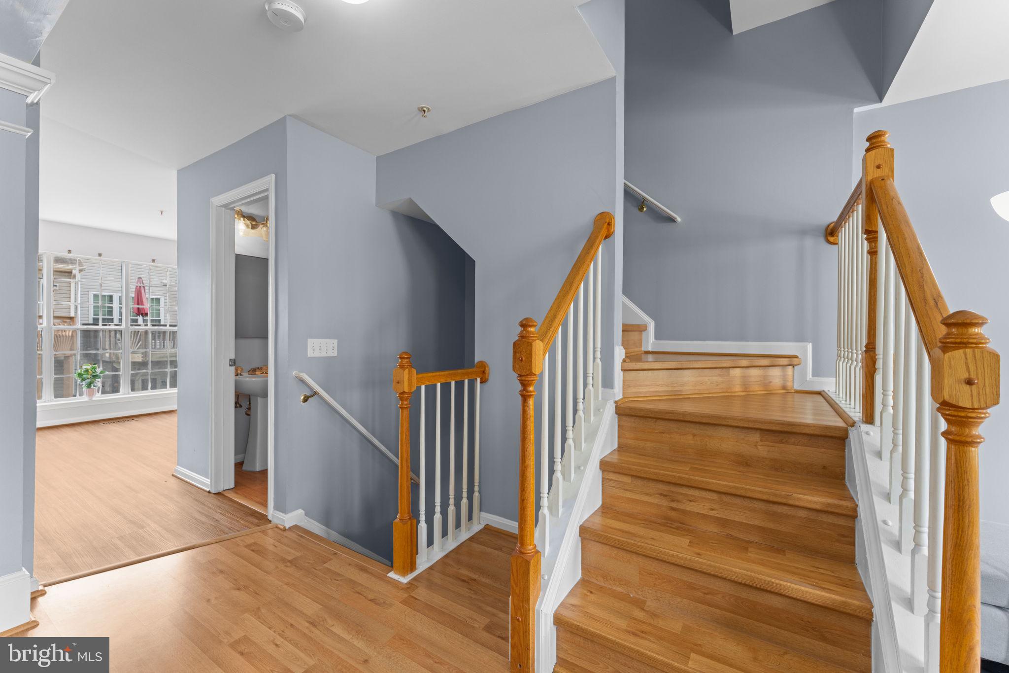 3546 Ellerton Road Bowie, MD 20716 - Photo 7 of 87 Second floor w kitchen, dining, family, 1/2 bath