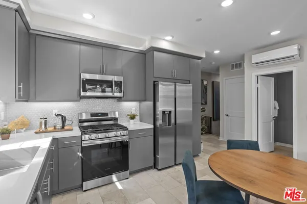 $675,000 | 205 Niebla Lane, Mission Viejo, CA 92692