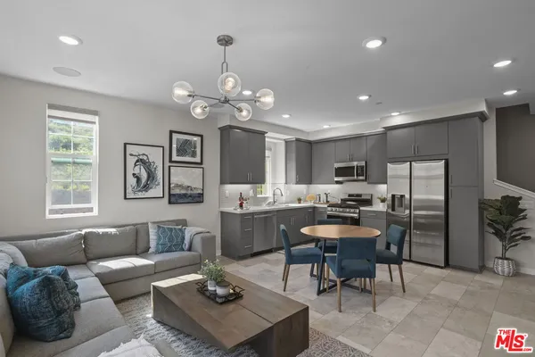 $675,000 | 205 Niebla Lane, Mission Viejo, CA 92692