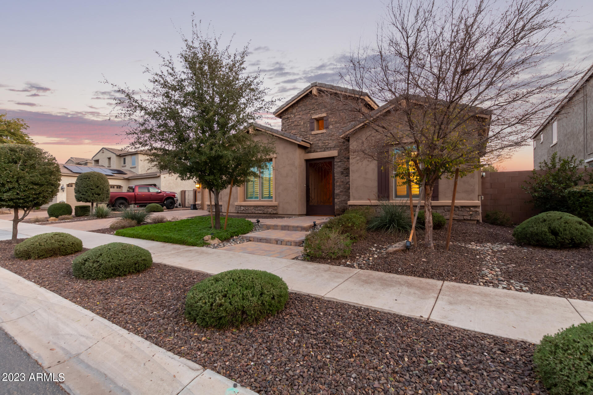 20087 East Maya Road Queen Creek, AZ 85142 - Photo 3 of 63 03 - Maya