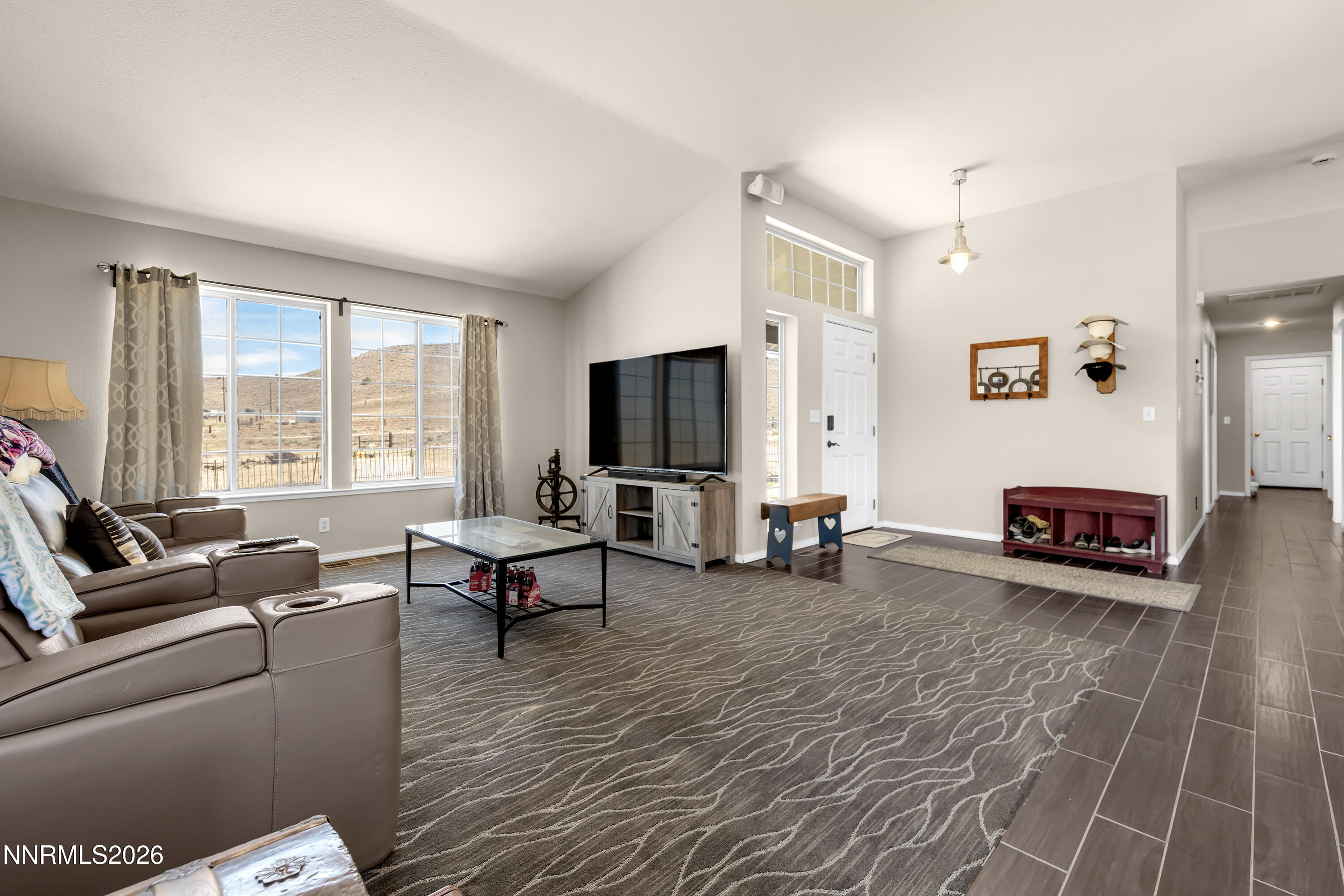 5855 Quaking Aspen Road Reno, NV 89510 - Photo 6 of 60 QuakingAspen5855-006
