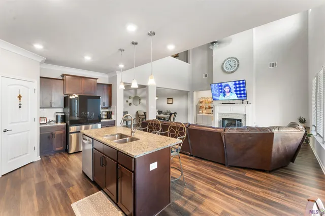 $395,000 | 2111 Westfield Avenue, Zachary, LA 70791