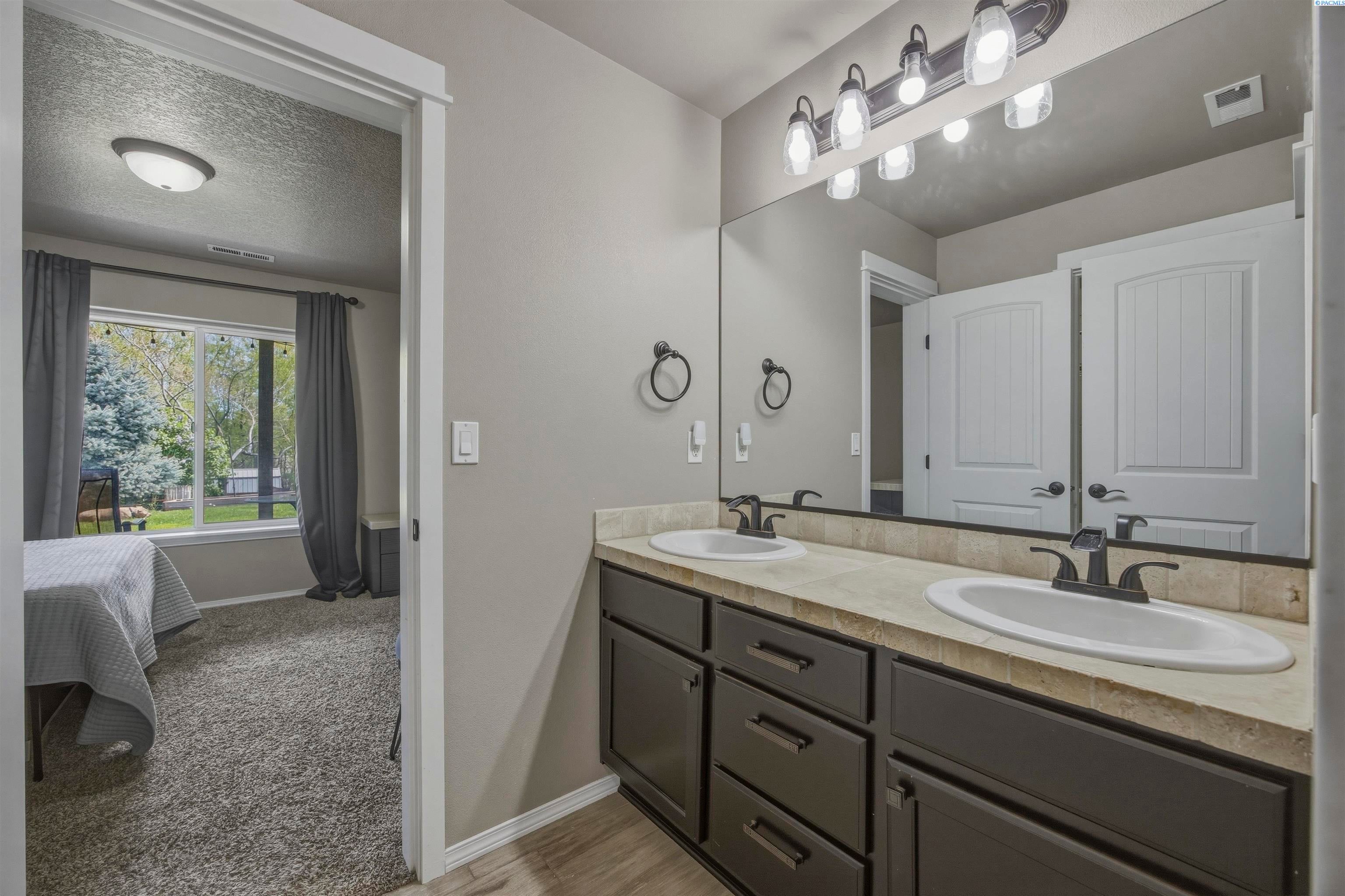 2926 Sunshine Ridge Road Richland, WA 99352 - Photo 21 of 41 Gallery Image 21