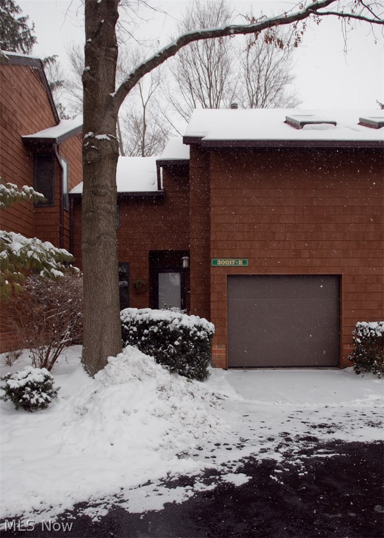 30017 Center Ridge Road, Unit E Westlake, OH 44145 - Photo 1 of 35 Gallery Image 1