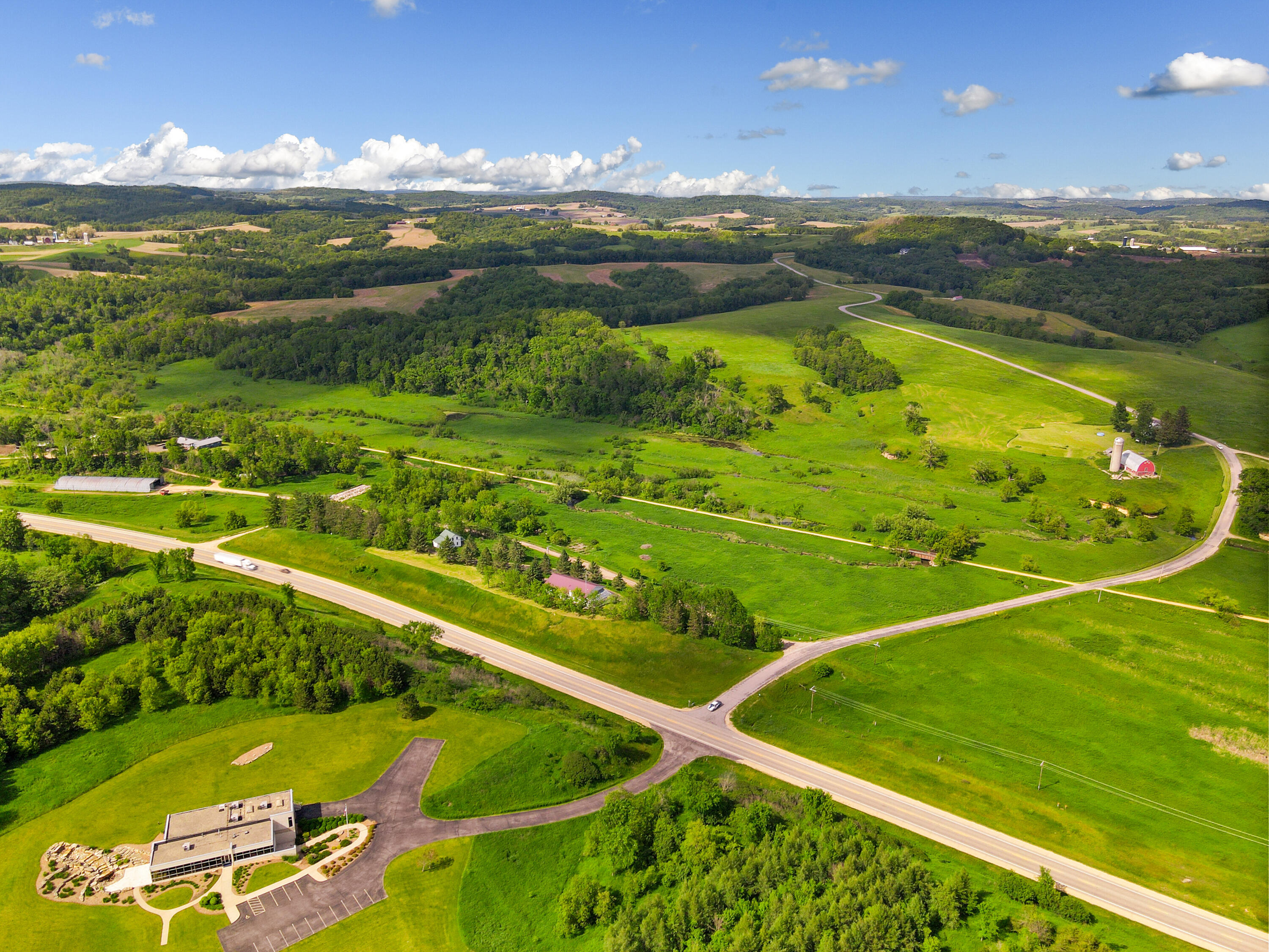 27751 Nutmeg Road Glendale, WI 53929 - Photo 34 of 44 DJI_0174_mls