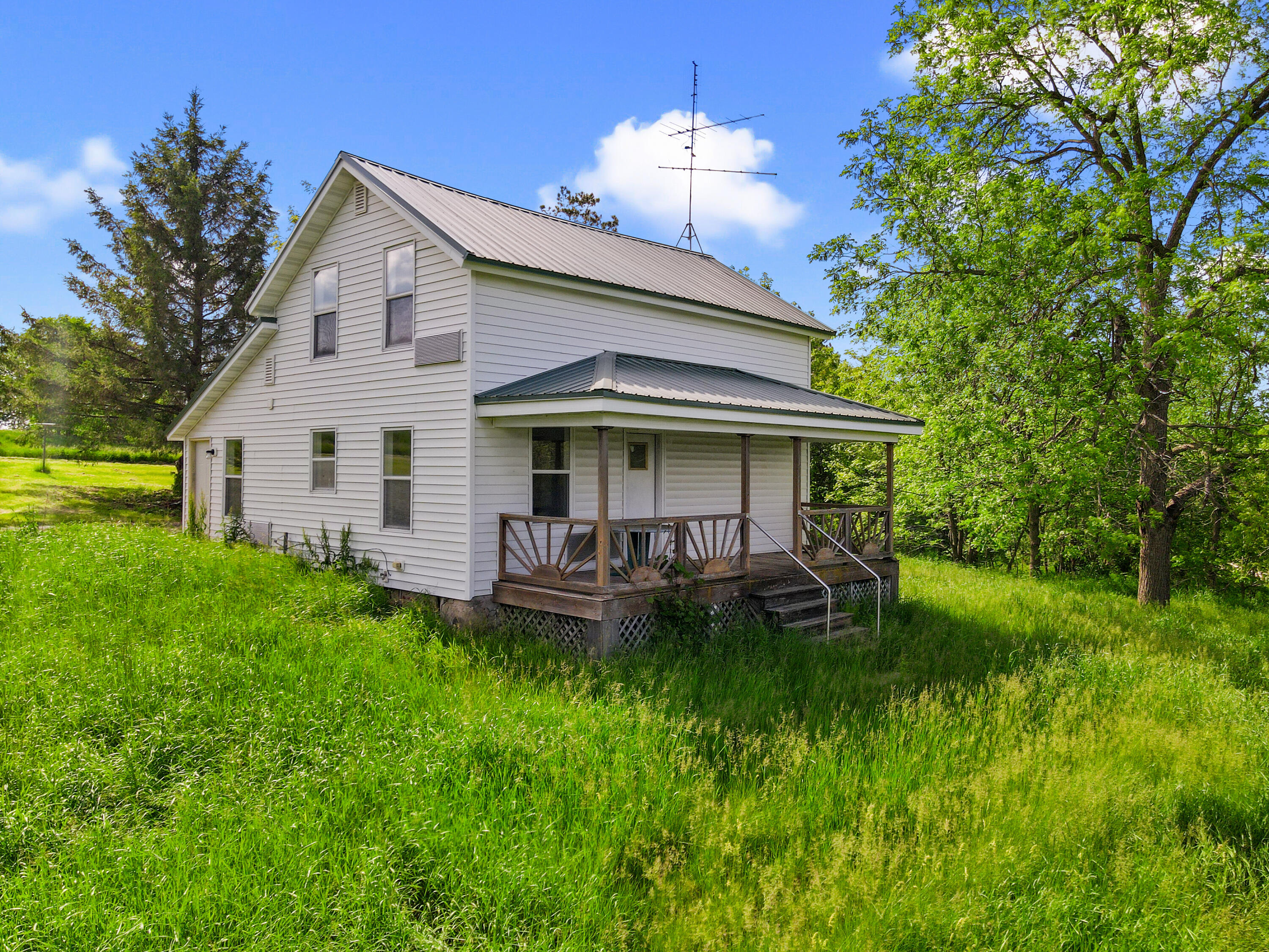 27751 Nutmeg Road Glendale, WI 53929 - Photo 42 of 44 farm house