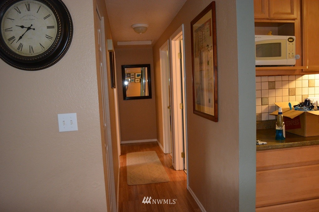 16830 17th Avenue Southeast Bothell, WA 98012 - Photo 17 of 24 Gallery Image 17