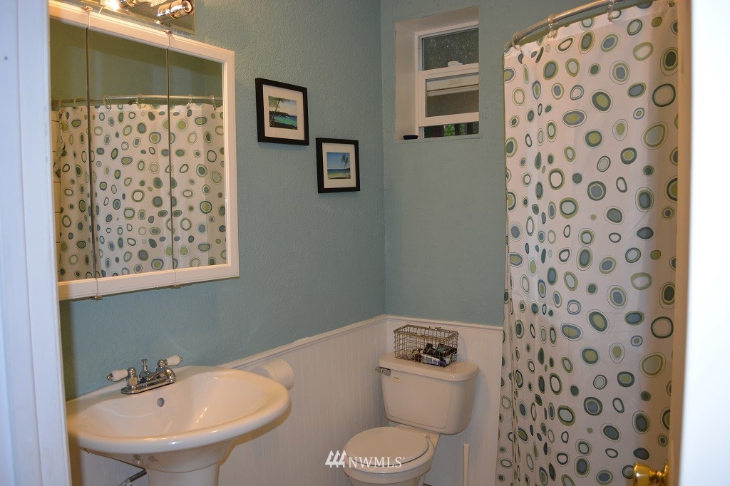 16830 17th Avenue Southeast Bothell, WA 98012 - Photo 22 of 24 Gallery Image 22