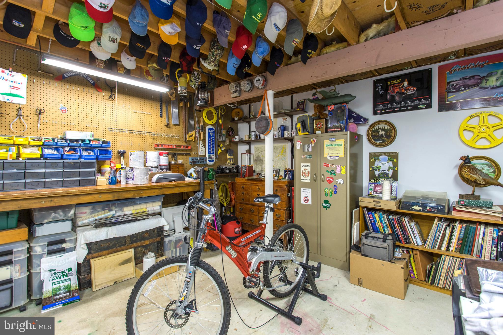 181 Specht Road Pottstown, PA 19464 - Photo 11 of 31 workroom