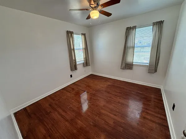 $1,150 | 2645 Canberra Court, Fort Worth, TX 76105