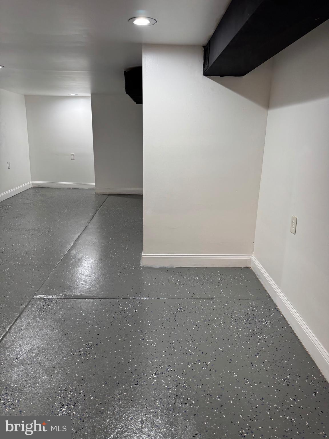 132 Walnut Street Colwyn, PA 19023 - Photo 17 of 43 a view of empty room