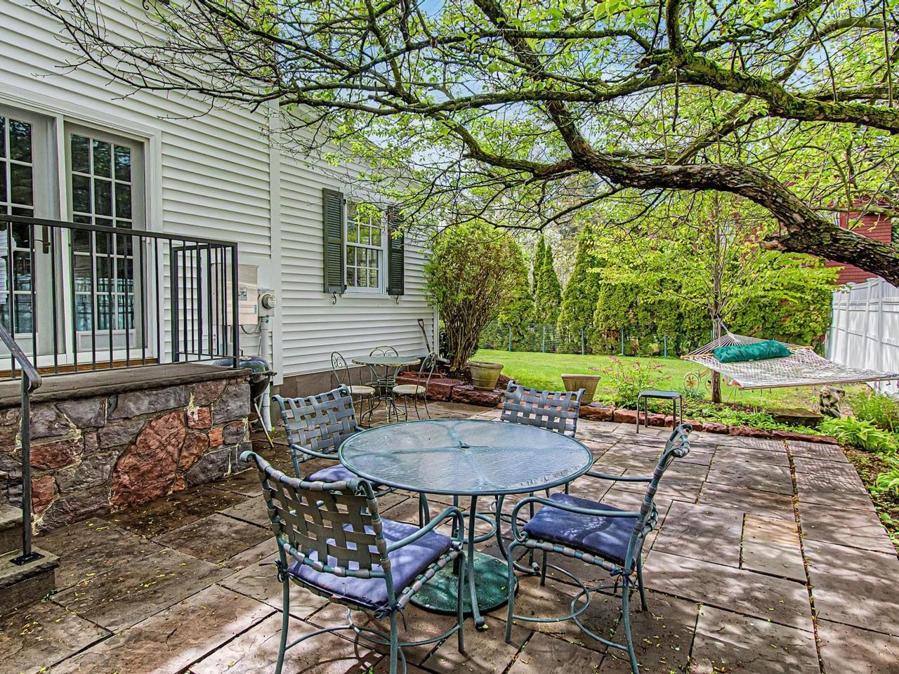 172 Deforest Road Burlington, VT 05401 - Photo 18 of 60