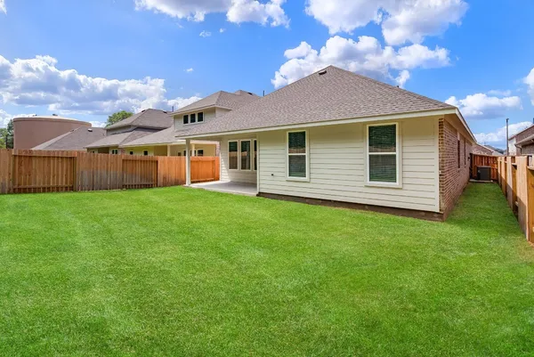 $2,500 | 1069 Dancing Feather Street, Montgomery, TX 77316