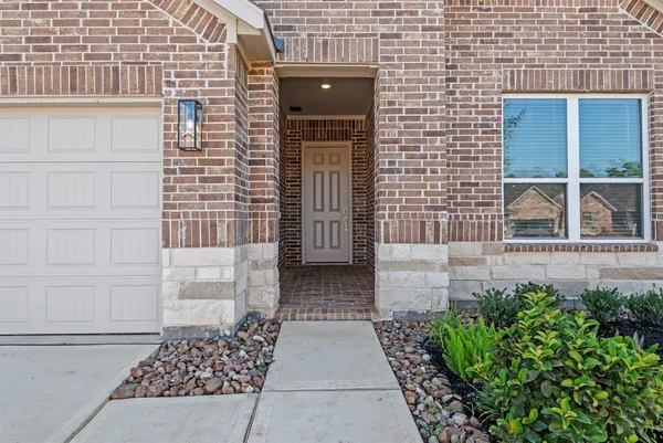 $2,500 | 1069 Dancing Feather Street, Montgomery, TX 77316