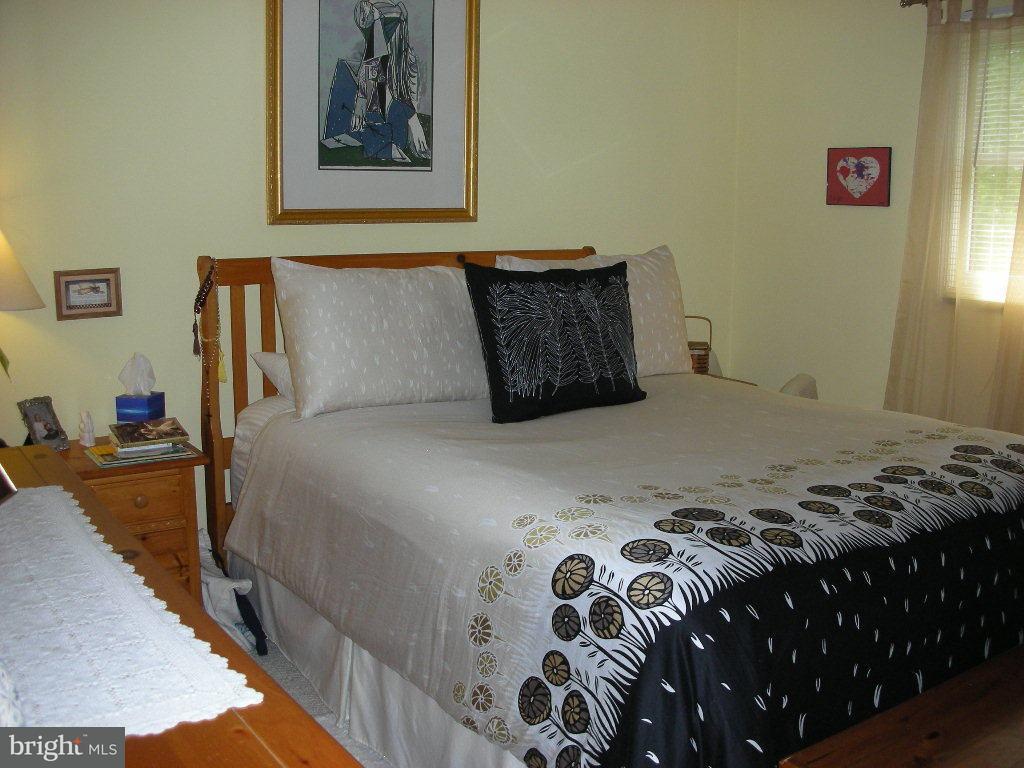 1915 Wilderness Road Lancaster, PA 17603 - Photo 8 of 11 Gallery Image 8