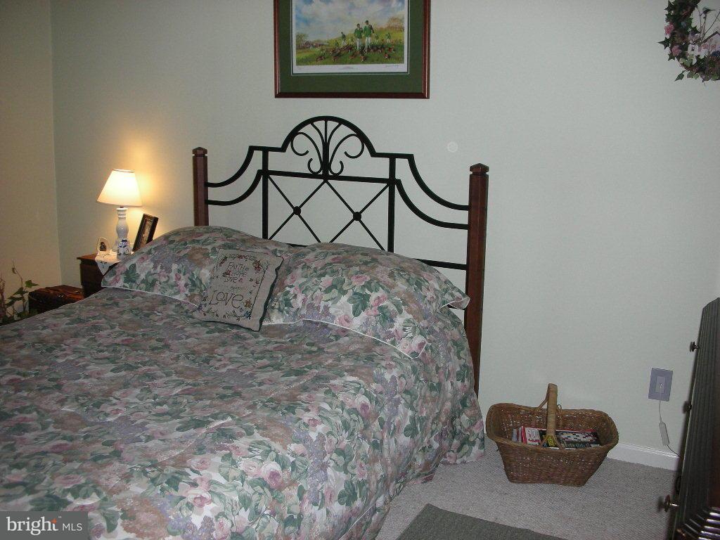 1915 Wilderness Road Lancaster, PA 17603 - Photo 9 of 11 Gallery Image 9