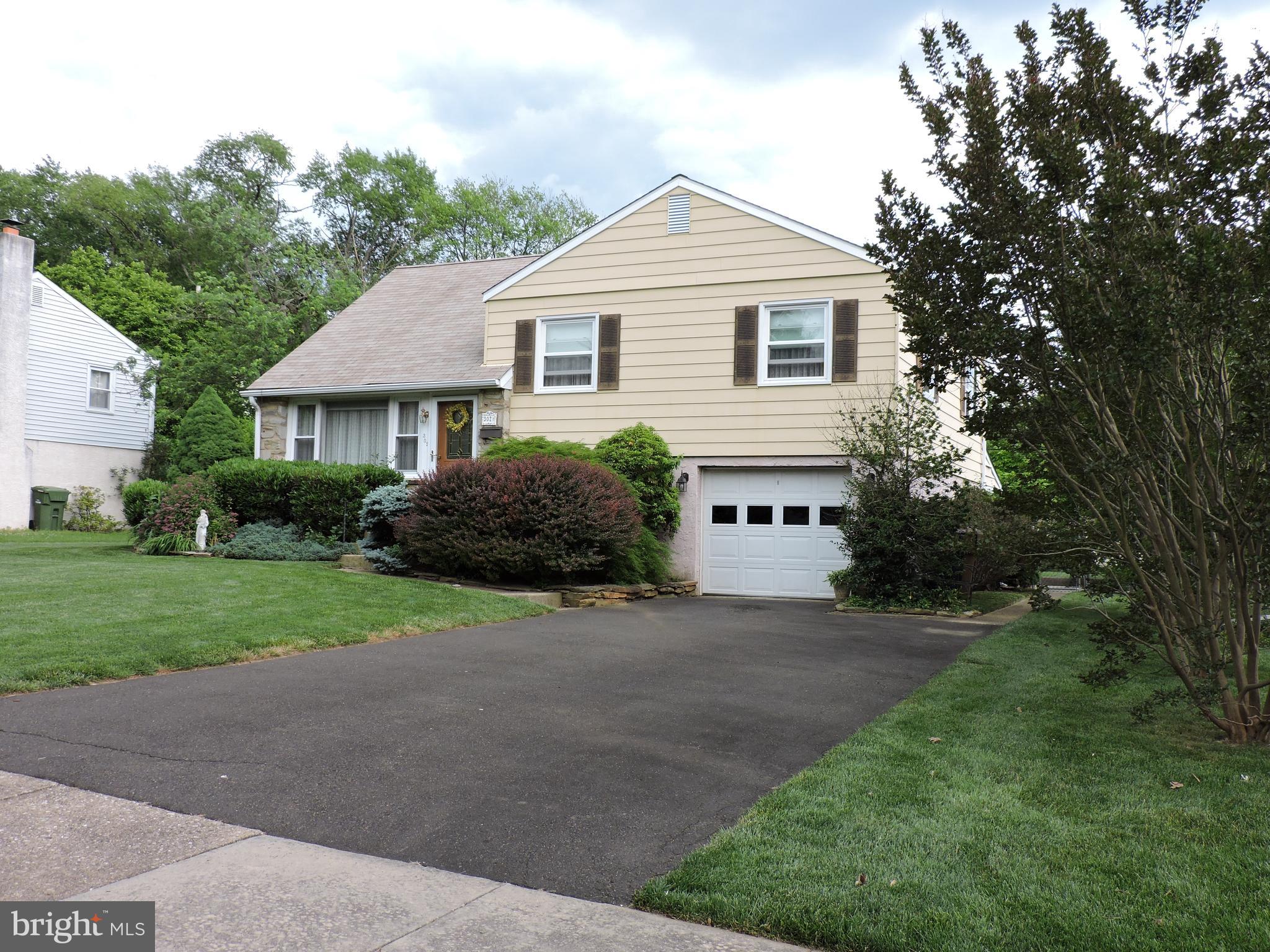 302 Mill Road Oreland, PA 19075 - Photo 3 of 39 Gallery Image 3