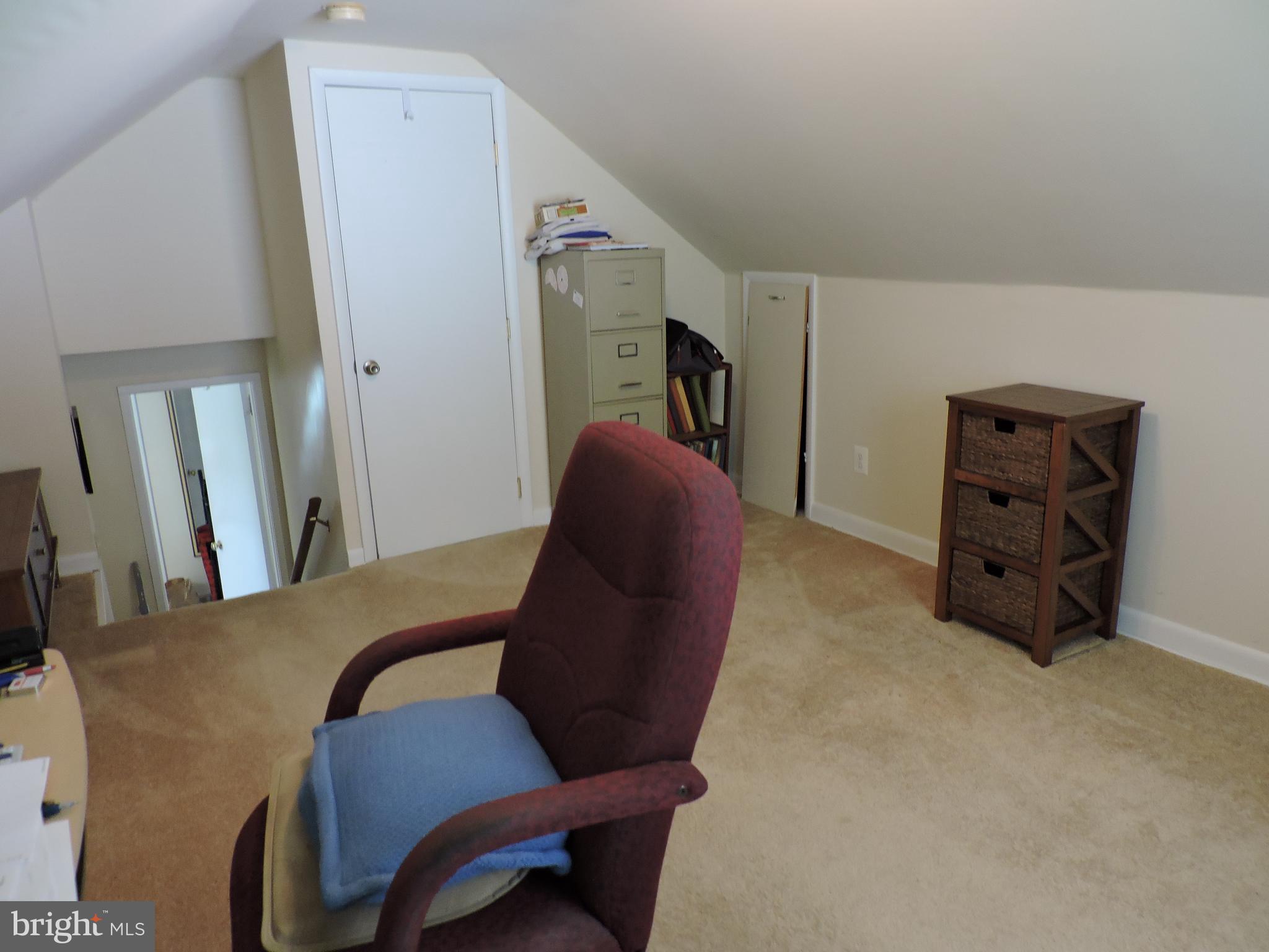 302 Mill Road Oreland, PA 19075 - Photo 37 of 39 Gallery Image 37