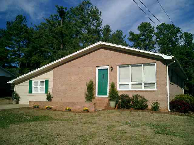 102 Chestnut Avenue Greer, SC 29651 - Photo 1 of 8 Gallery Image 1