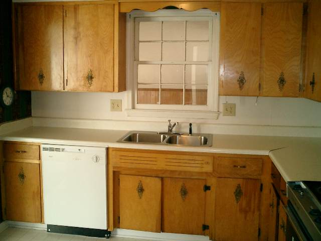 102 Chestnut Avenue Greer, SC 29651 - Photo 6 of 8 Gallery Image 6